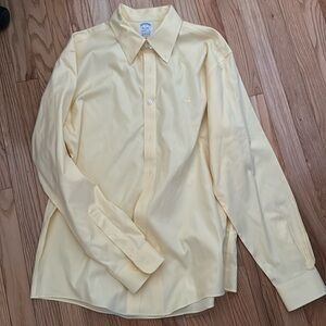 NWOT brooks brothers yellow button down
